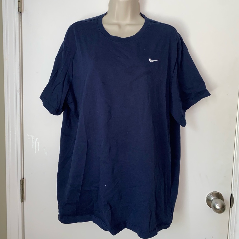Nike t shirt